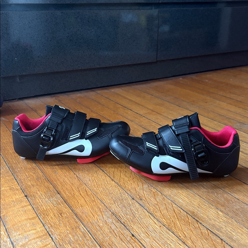 Peloton shoes with Cleats - size 37